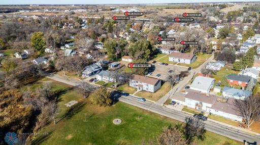 518 4th Street SW, Jamestown, ND 58401