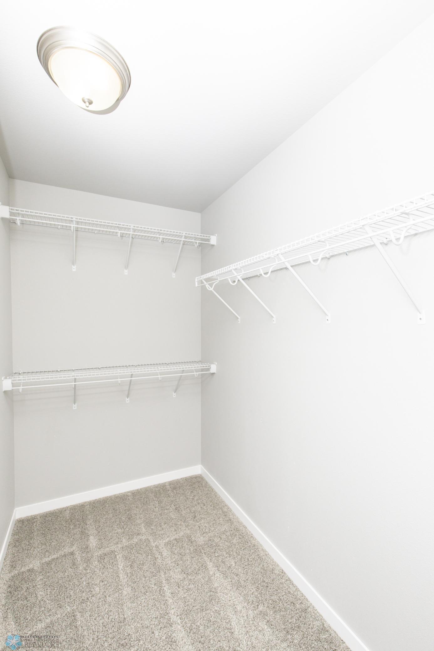 Bedroom 3 WIC