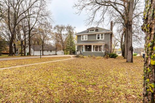 924 E Mount Faith Avenue, Fergus Falls, MN 56537