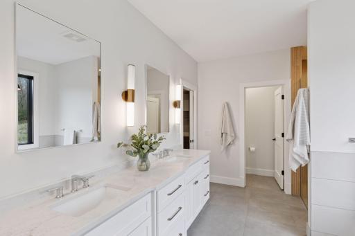 5240 8th Street Southwest - Spacecrafting - 0039.jpg