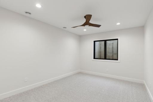 5240 8th Street Southwest - Spacecrafting - 0064.jpg