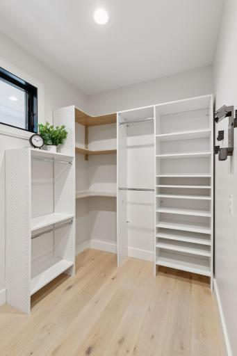 5240 8th Street Southwest - Spacecrafting - 0030.jpg