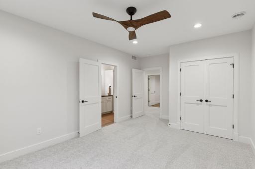 5240 8th Street Southwest - Spacecrafting - 0065.jpg