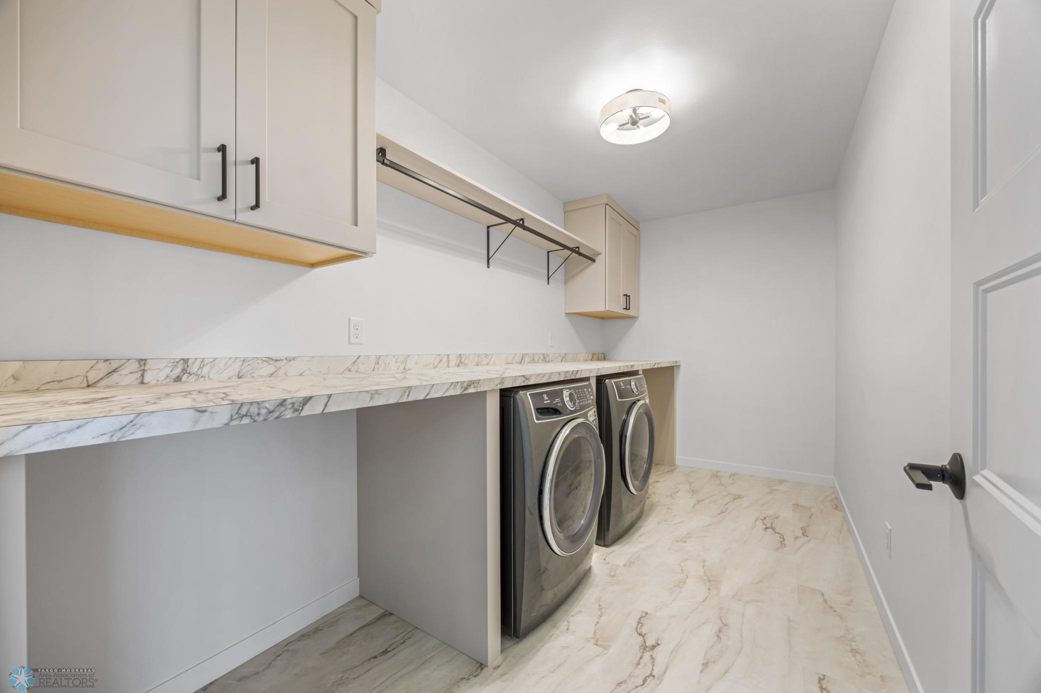 Upstairs Laundry Suite