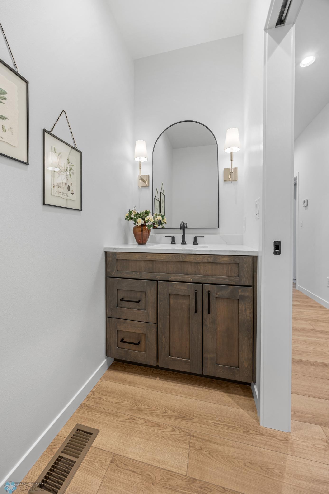 Main Floor 1/2 Bath
