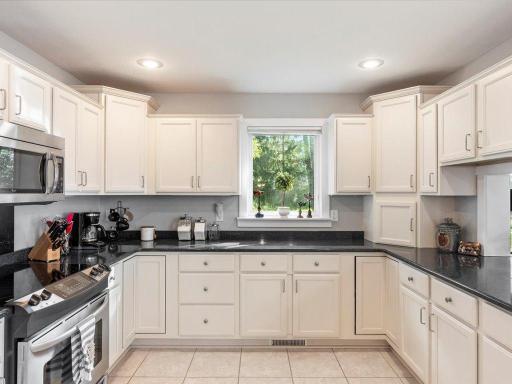 21003 Barefoot Lane, Brainerd, MN 56401