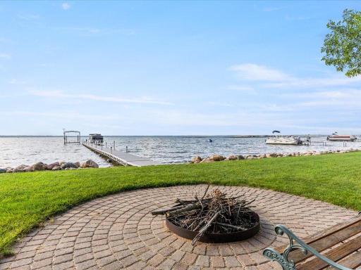 21003 Barefoot Lane, Brainerd, MN 56401