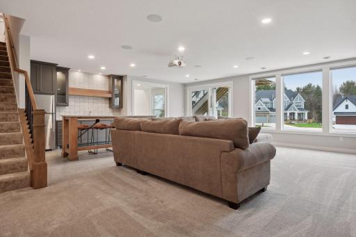 16519 63rd Place N, Maple Grove, MN 55311