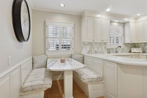 Breakfast area with extra storage in the bench seats.