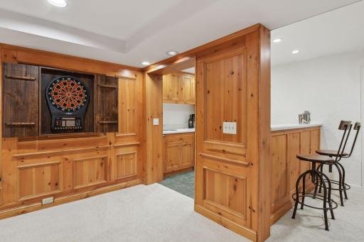 4635 Casco Avenue, Edina, MN 55424