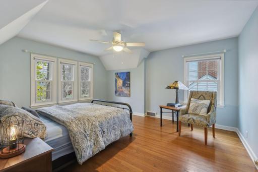 4635 Casco Avenue, Edina, MN 55424