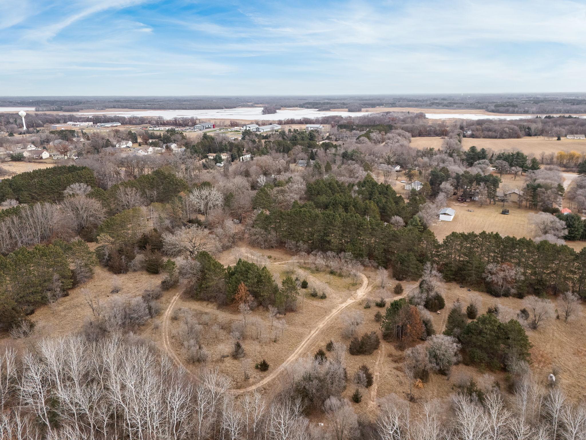 48-web-or-mls-30000-forest-blvd.jpg