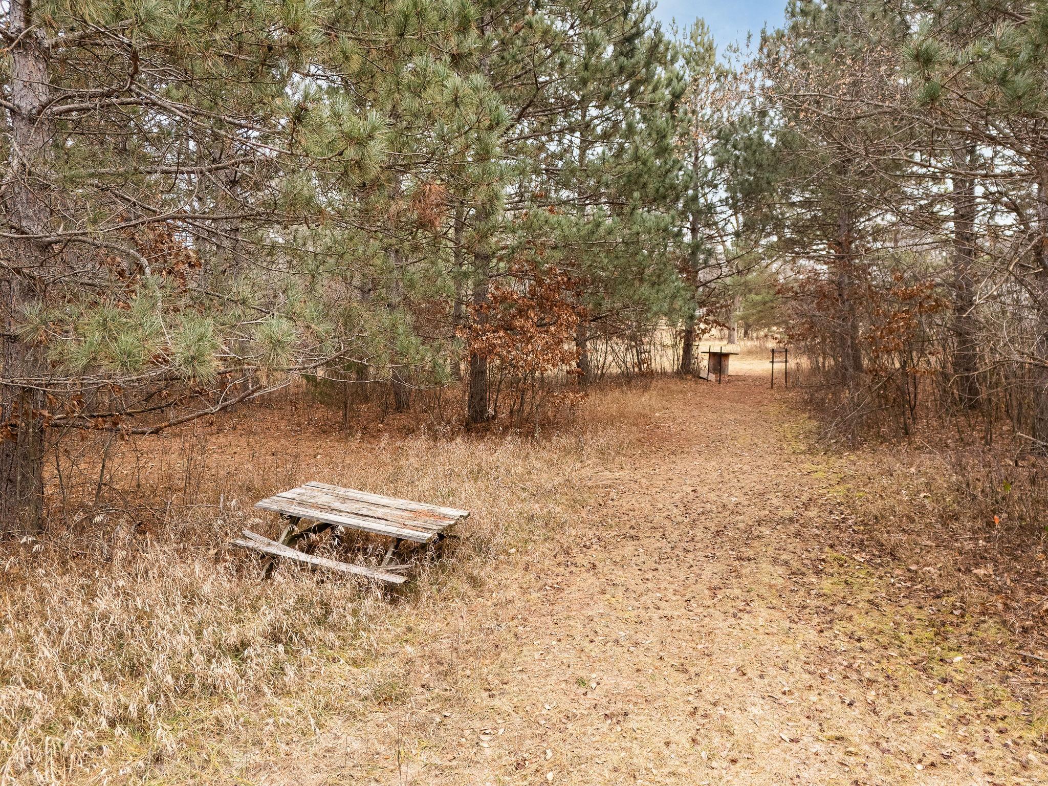 46-web-or-mls-30000-forest-blvd.jpg
