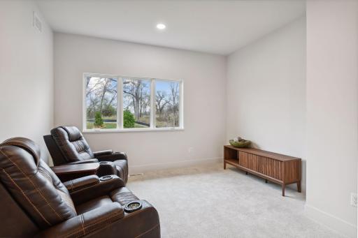 20444 Radisson Road, Excelsior, MN 55331