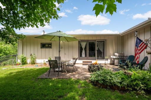 8555 Medicine Lake Road, Minneapolis, MN 55427