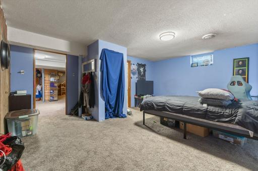 Vivid Spaces_8555 Medicine Lake Rd_45.jpg