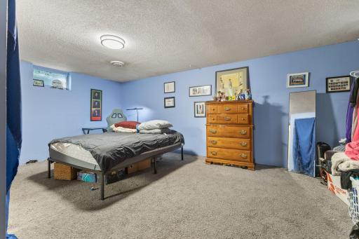 Vivid Spaces_8555 Medicine Lake Rd_44.jpg