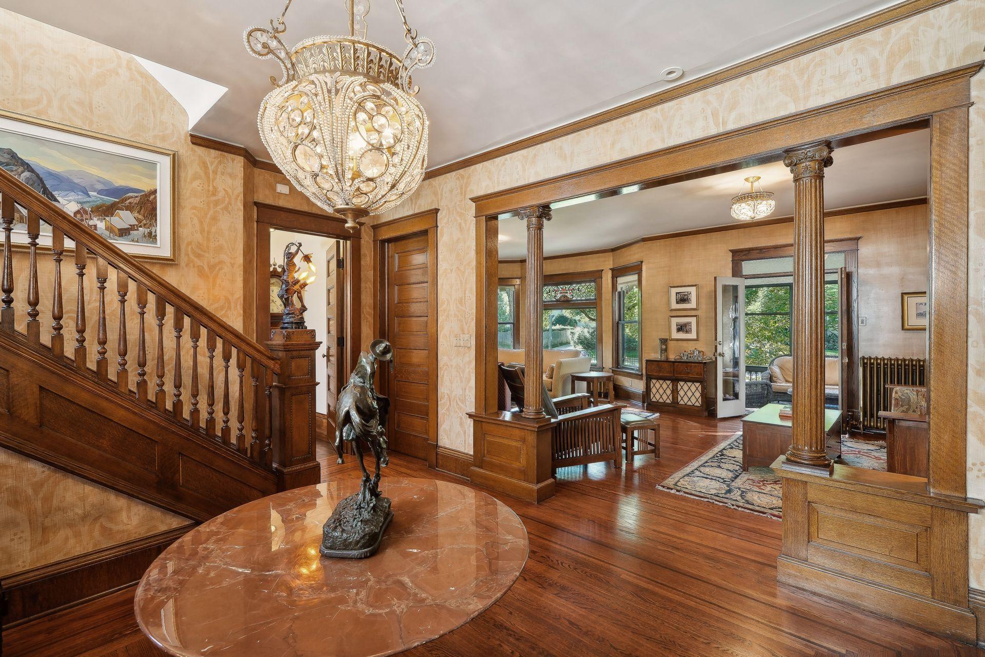 Front entryway