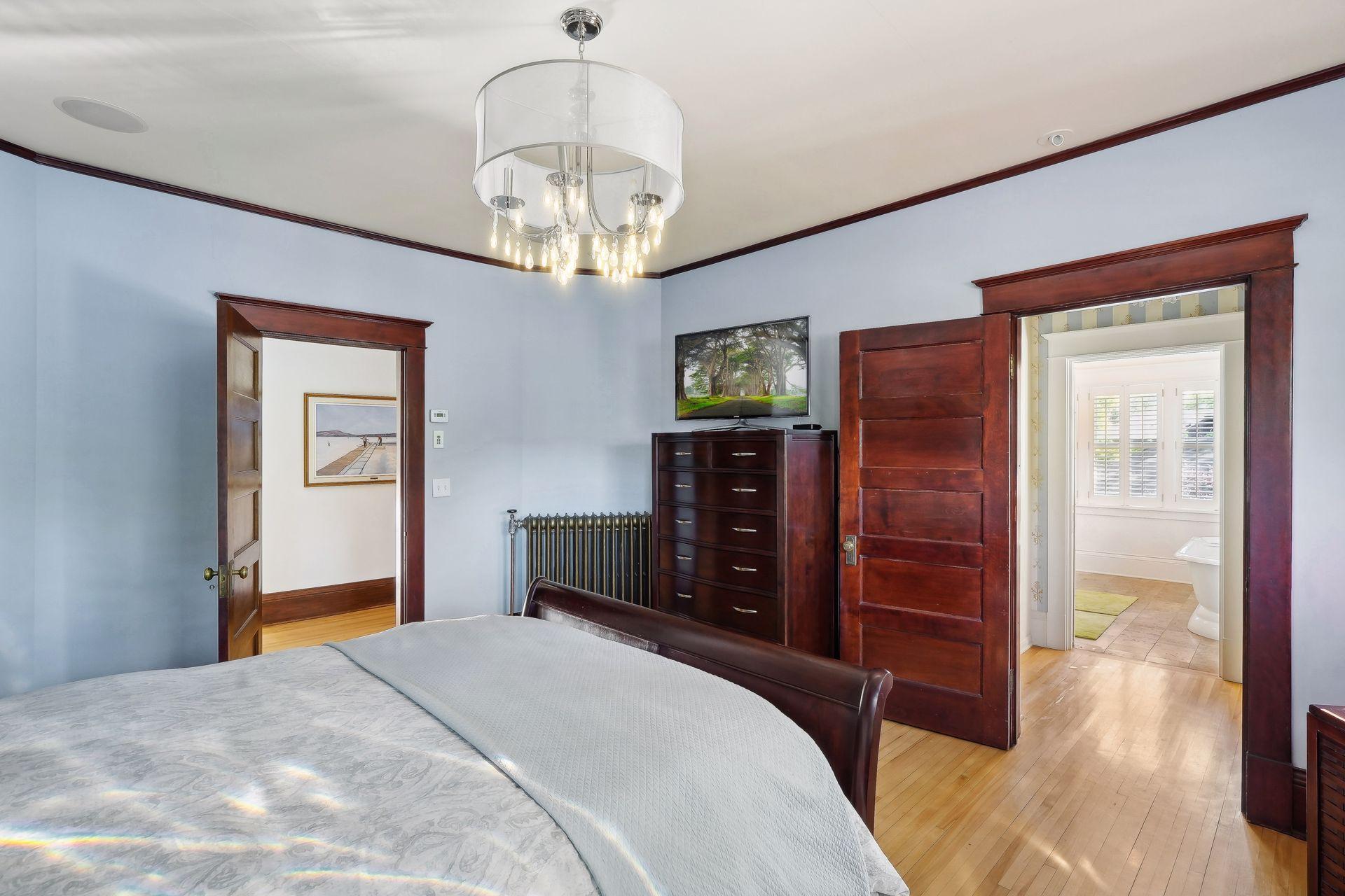 Master bedroom