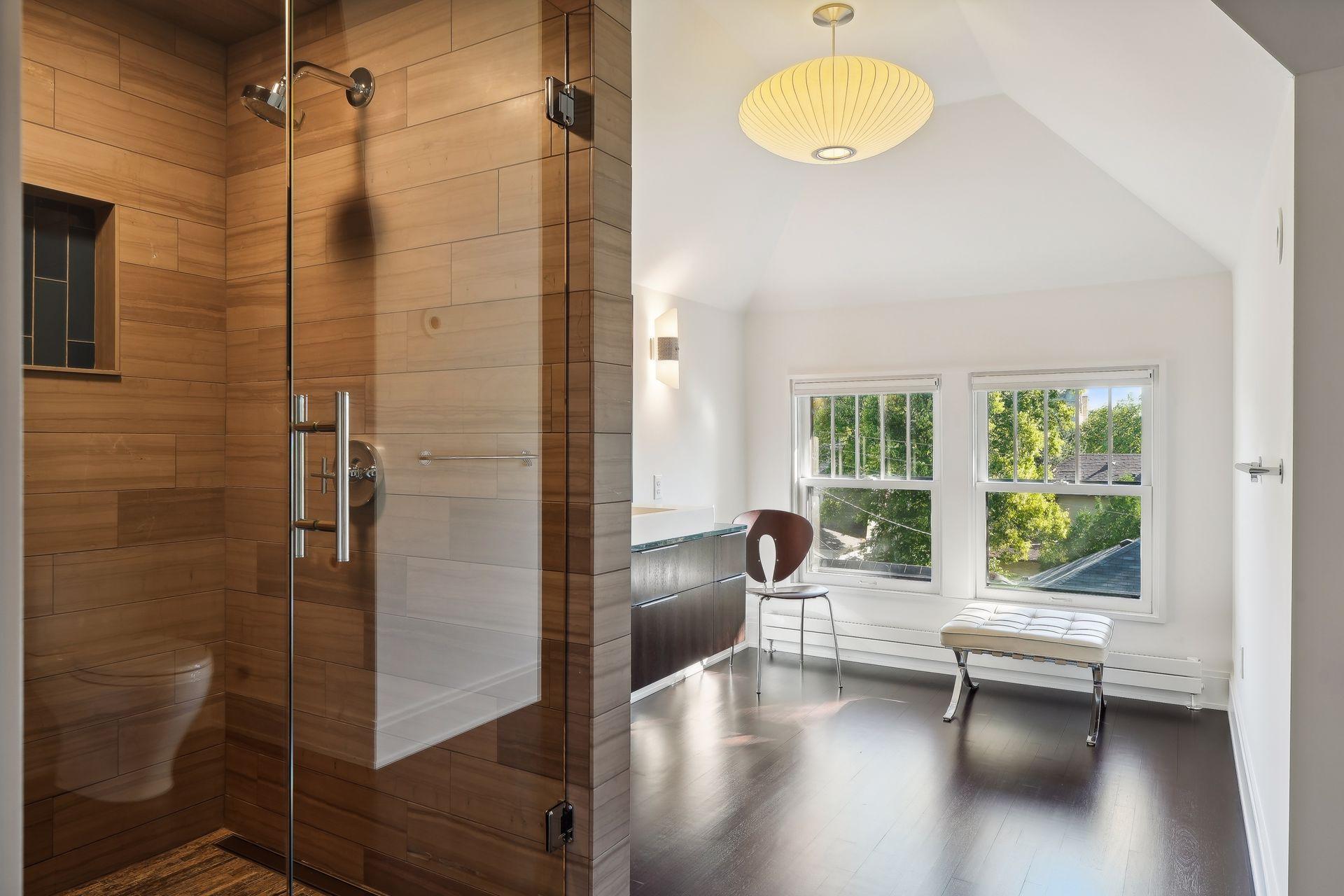 3/4 bath on 3rd floor