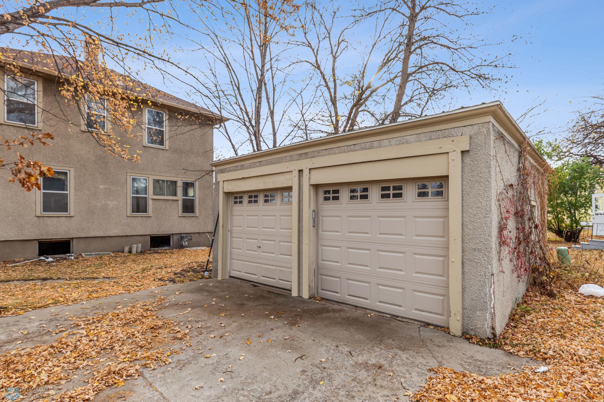 2 Stall Detached Garage