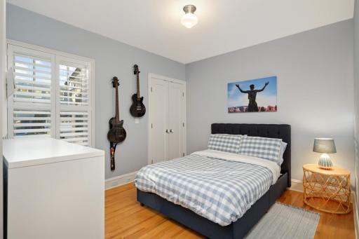 5036 Thomas Avenue S, Minneapolis, MN 55410