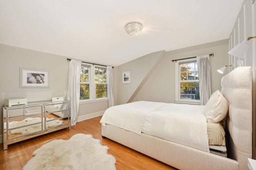 5036 Thomas Avenue S, Minneapolis, MN 55410