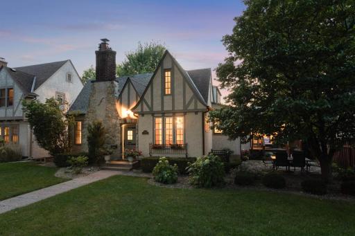 5036 Thomas Avenue S, Minneapolis, MN 55410