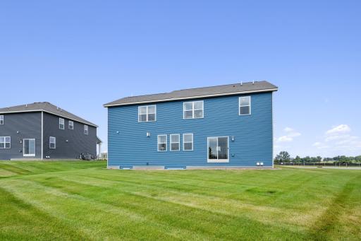 1824 Rainier Drive, Shakopee, MN 55379