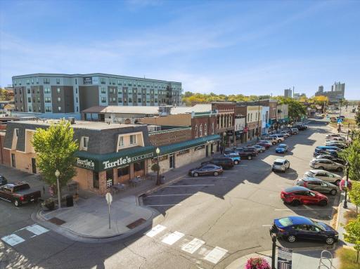 Enjoy all that downtown Shakopee has to offer. Walk to shops, restaurants and nature trails.