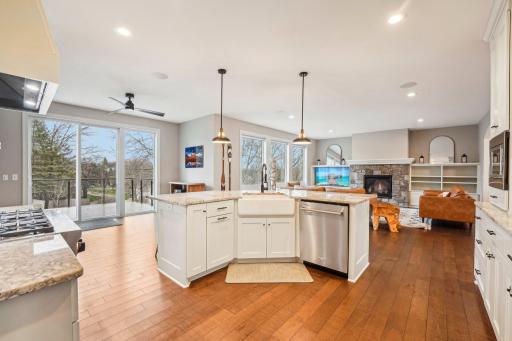 9994 Windsor Terrace, Eden Prairie, MN 55347