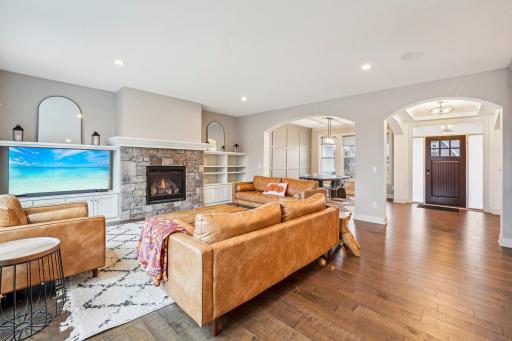 9994 Windsor Terrace, Eden Prairie, MN 55347