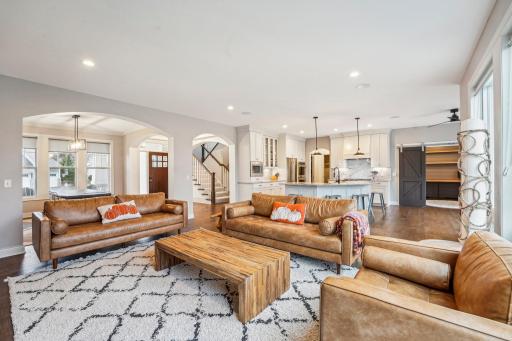 9994 Windsor Terrace, Eden Prairie, MN 55347