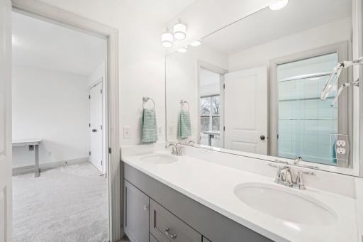 9994 Windsor Terrace, Eden Prairie, MN 55347