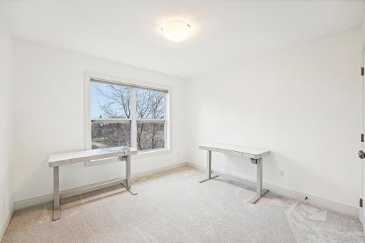 9994 Windsor Terrace, Eden Prairie, MN 55347