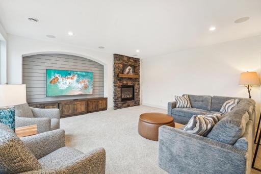 9994 Windsor Terrace, Eden Prairie, MN 55347