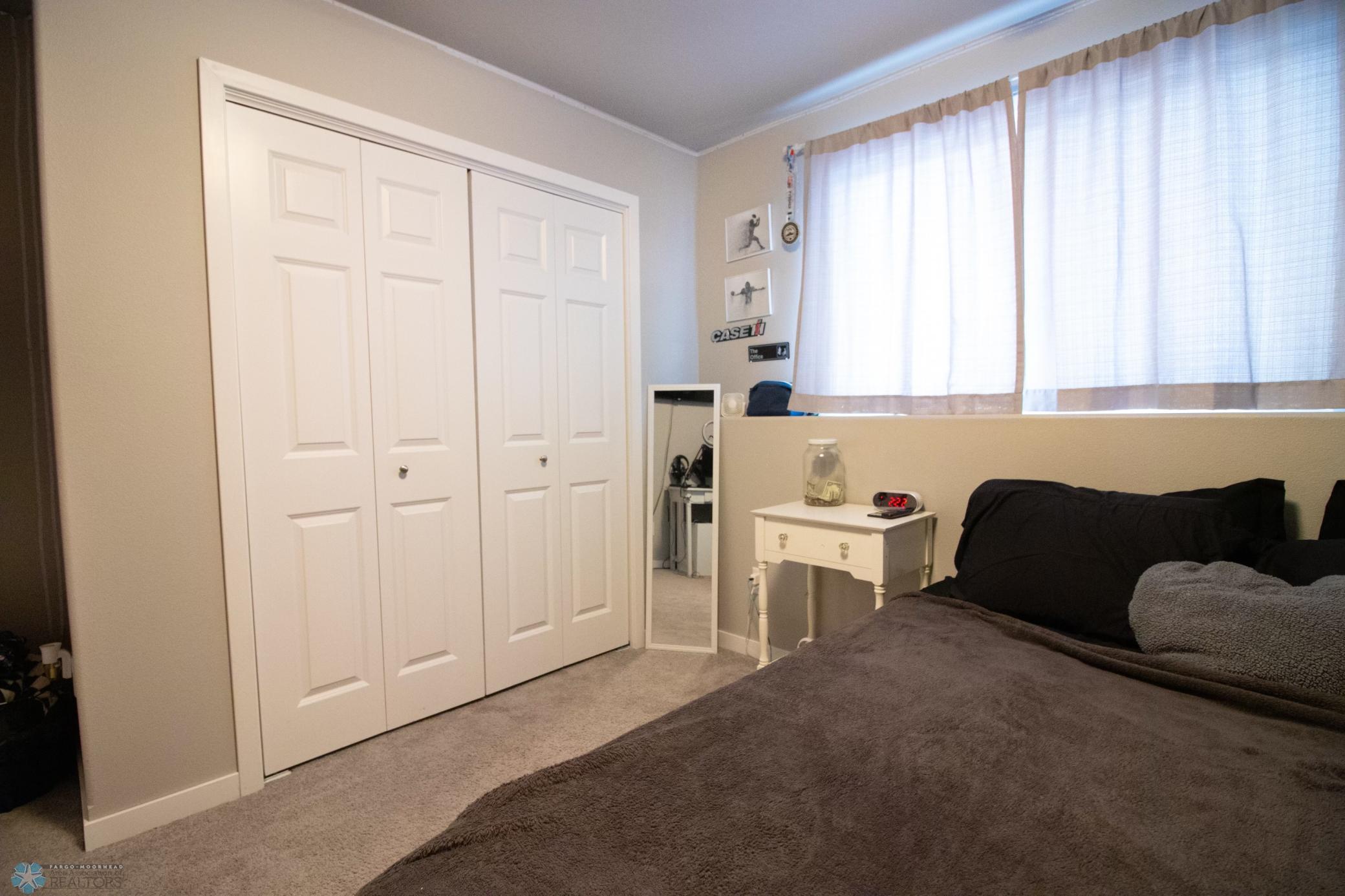 BEDROOM LL