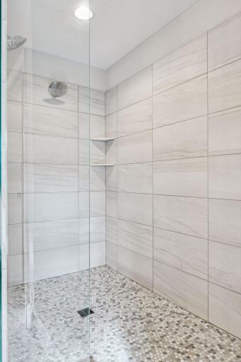 4184 Halsteads Bay Alcove, Minnetrista, MN 55331