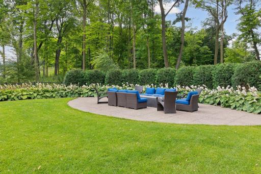 4184 Halsteads Bay Alcove, Minnetrista, MN 55331