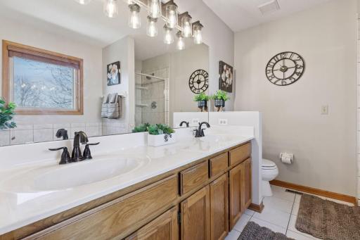 4911 144th Street W, Apple Valley, MN 55124