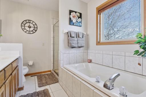 4911 144th Street W, Apple Valley, MN 55124
