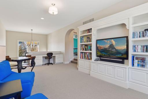 314 Bushaway Road, Wayzata, MN 55391