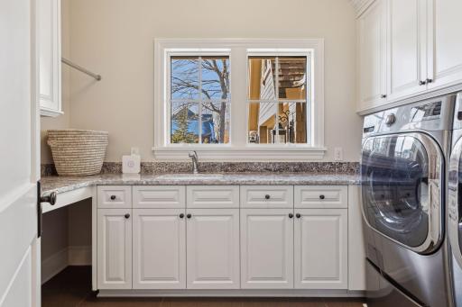314 Bushaway Road, Wayzata, MN 55391