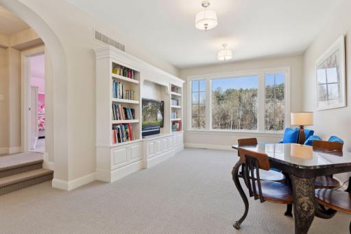 314 Bushaway Road, Wayzata, MN 55391
