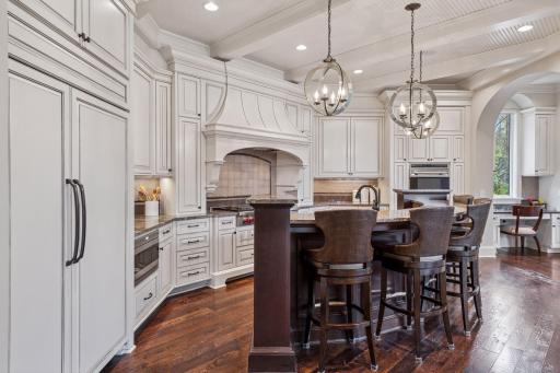 314 Bushaway Road, Wayzata, MN 55391
