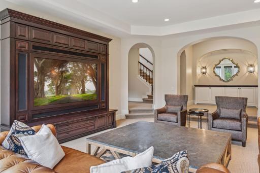 314 Bushaway Road, Wayzata, MN 55391