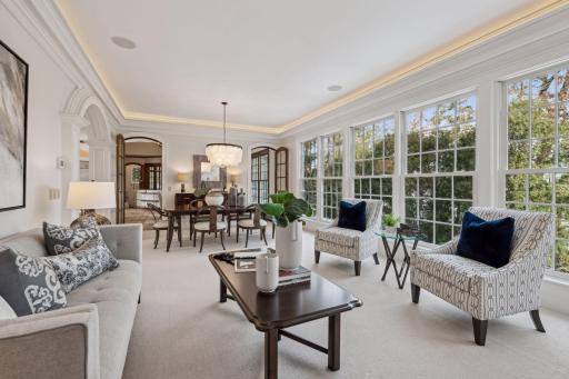 5000 Oak Bend Lane, Edina, MN 55436