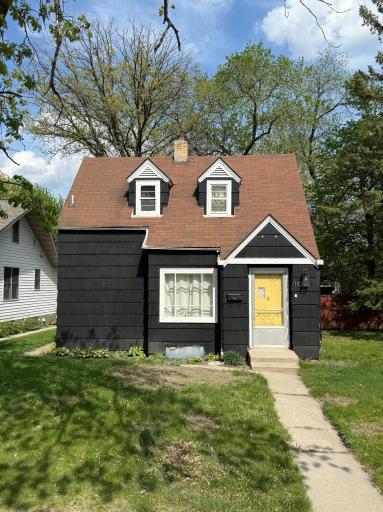 310 Saint Paul Avenue S, Thief River Falls, MN 56701