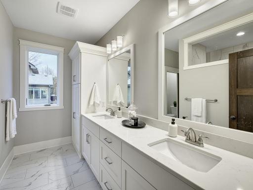 1838 Hunter Lane, Saint Paul, MN 55118