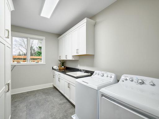 1838 Hunter Lane, Saint Paul, MN 55118